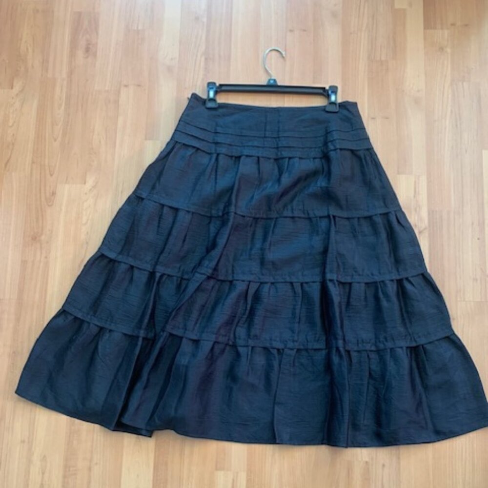 Club Monaco size 4 tiered full shiny acetate black skirt goth formal